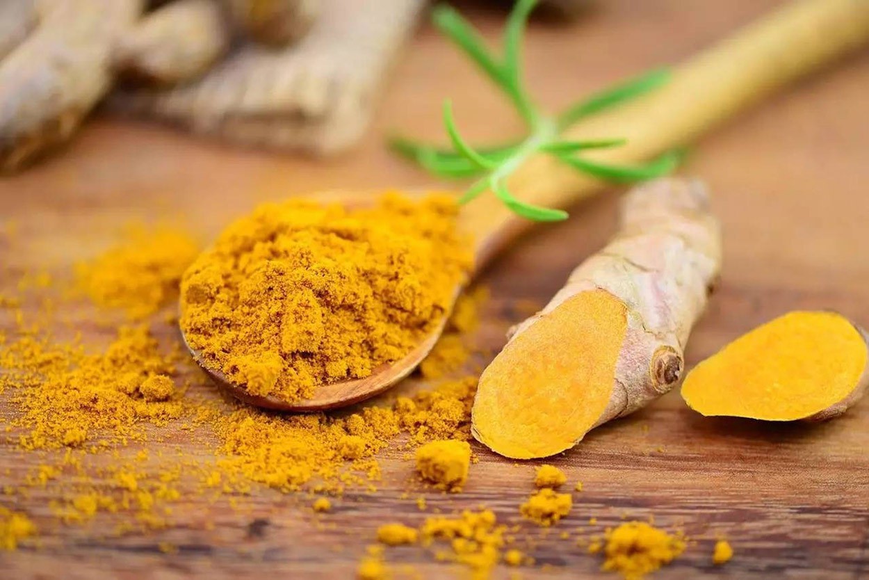 What are the benefits and functions of turmeric powder