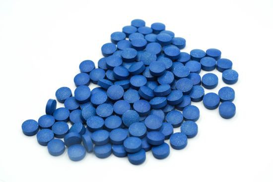 Food-Grade-Phycocyanin-Tablet-Blue-Spirulina-Phycocyanin-Tablet